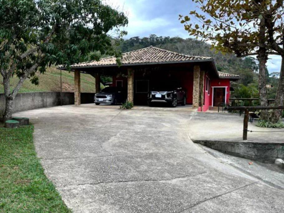 Casa Em Secretario A 800 Metros Do Centro De Secretario Chacaradosolsecretario Сasa de vacaciones